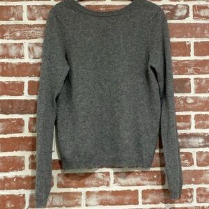 Equipment Femme Calais V-Back 100% Cashmere Sweater, Size L, Heather Grey